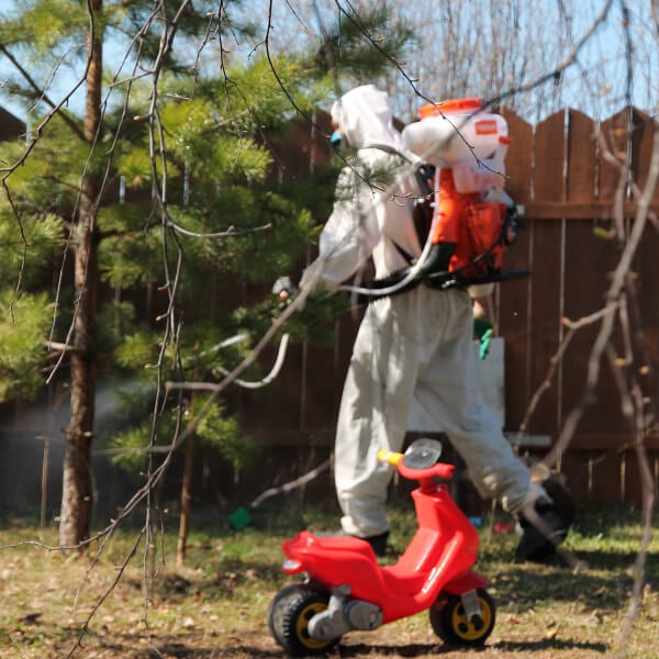 Обработка участка от клещей в Уфе?